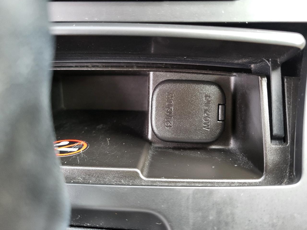 Mazda MAZDA3 i Touring 4-door 2012