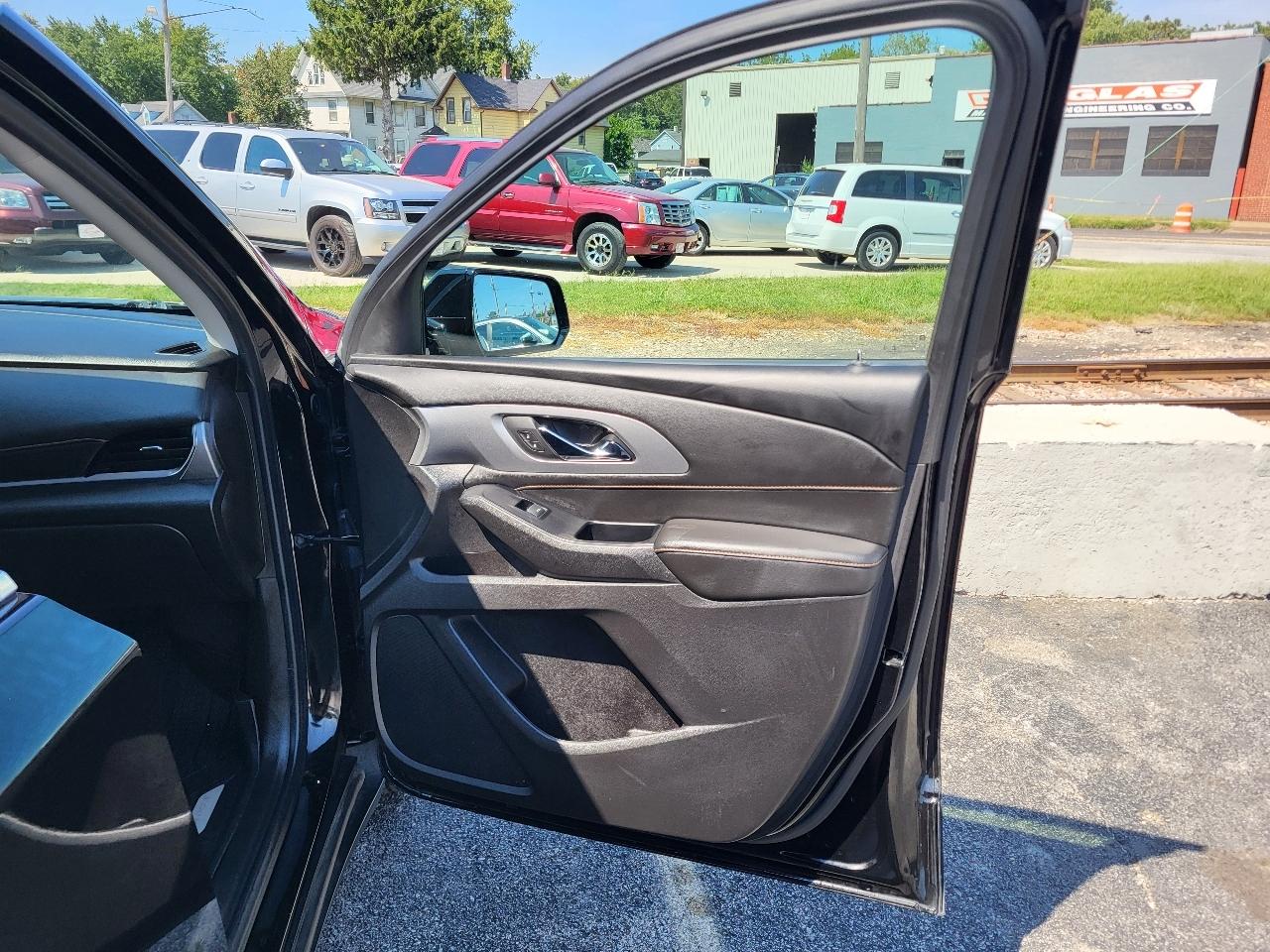 Chevrolet Traverse LT Cloth FWD 2019