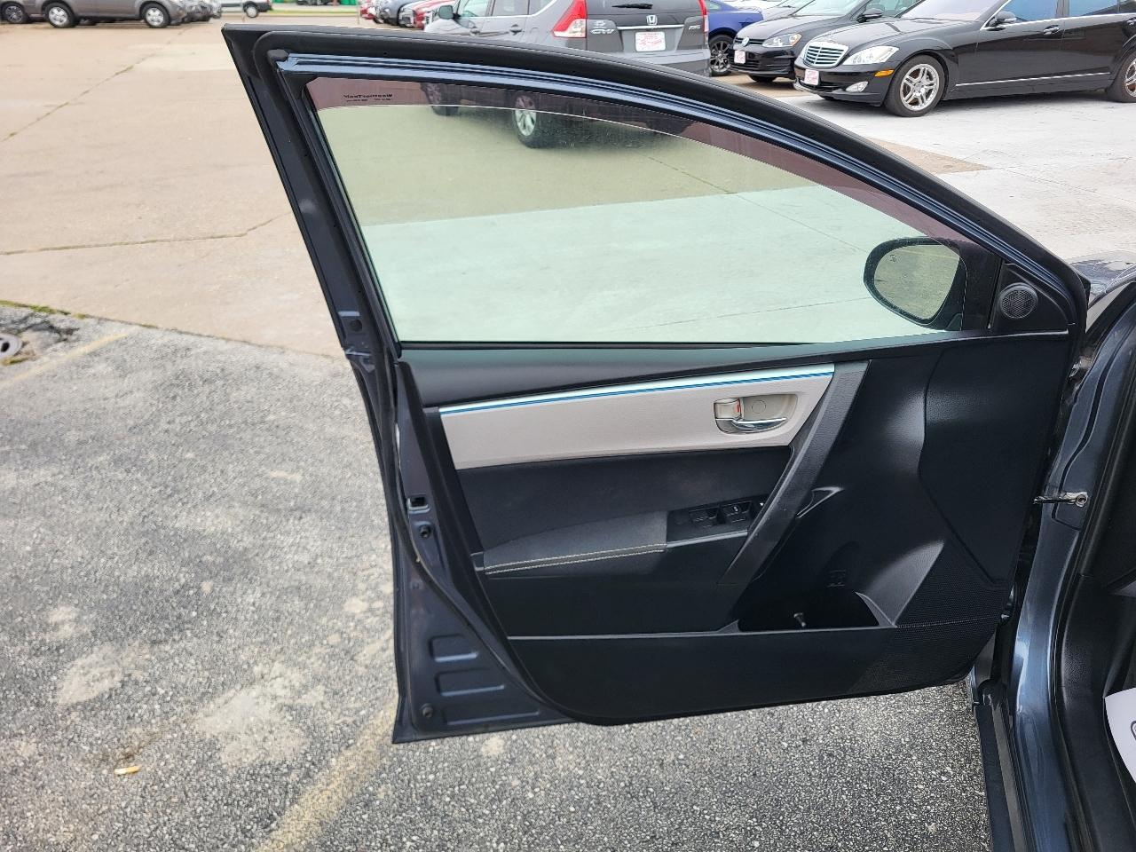 Toyota Corolla LE CVT 2014