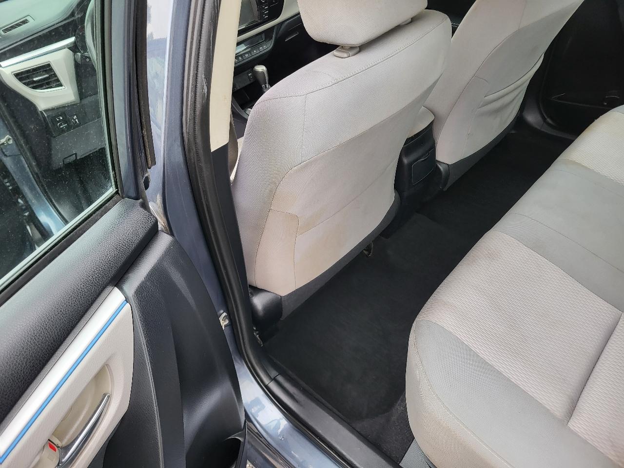 Toyota Corolla LE CVT 2014