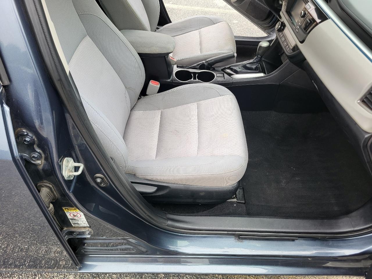 Toyota Corolla LE CVT 2014