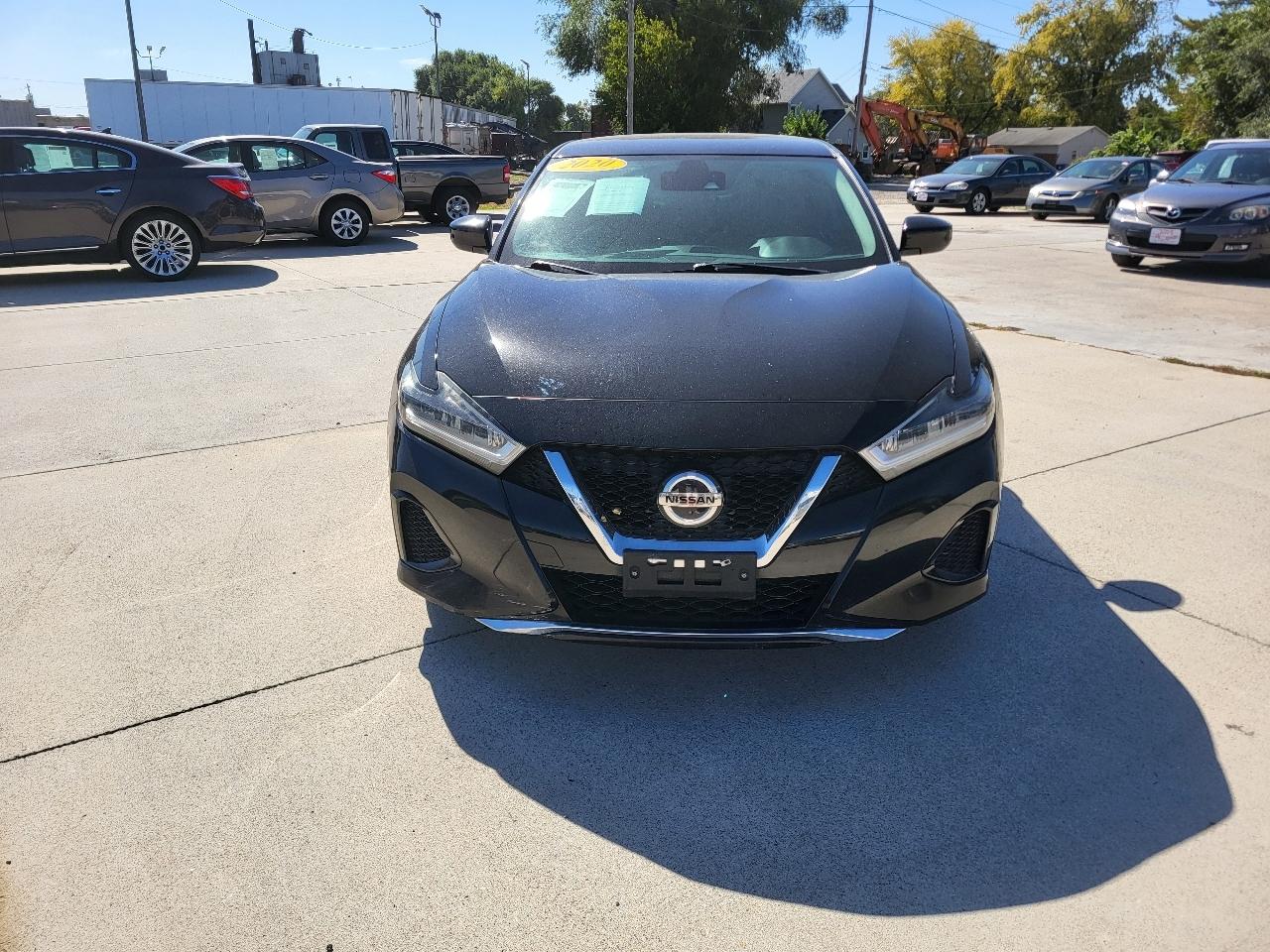 Nissan Maxima 3.5 SV 2020