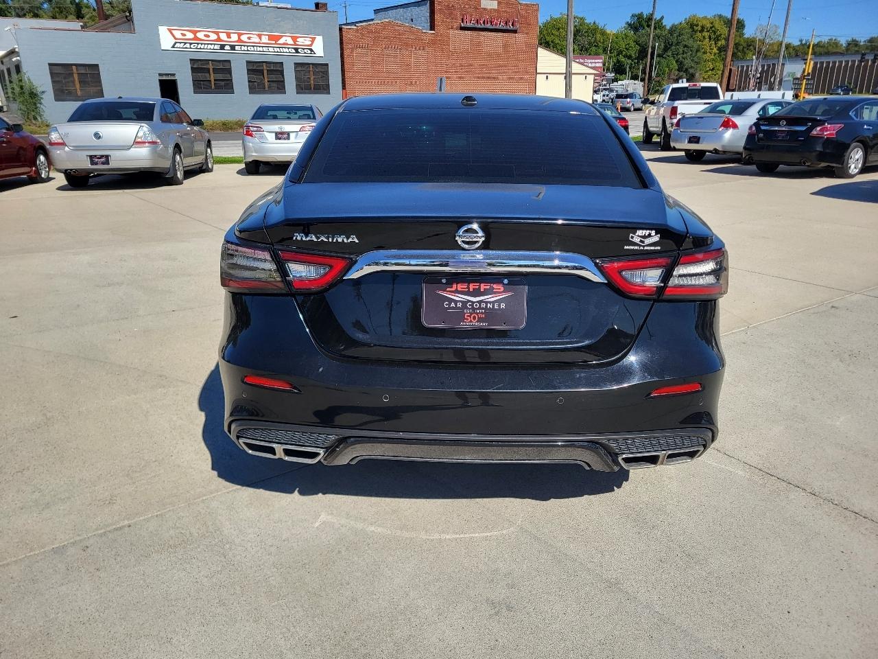 Nissan Maxima 3.5 SV 2020