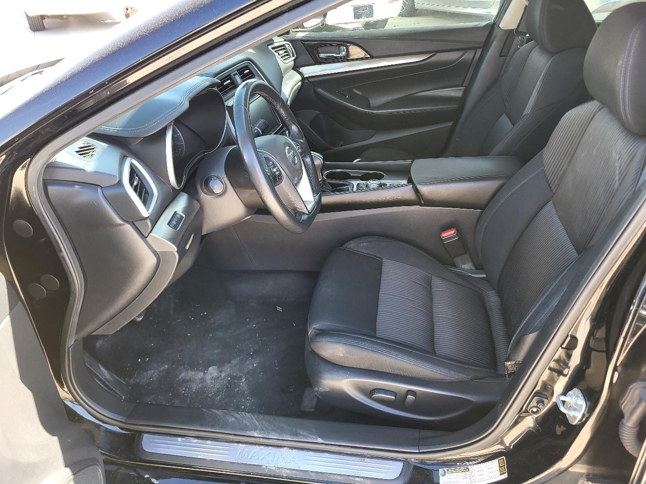 Nissan Maxima 3.5 SV 2020