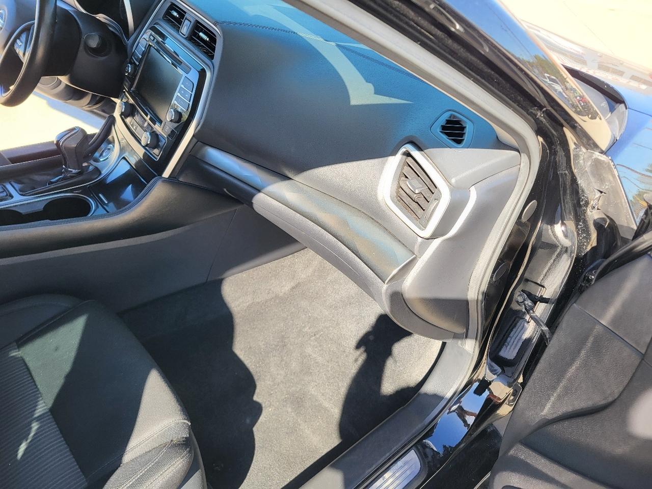 Nissan Maxima 3.5 SV 2020