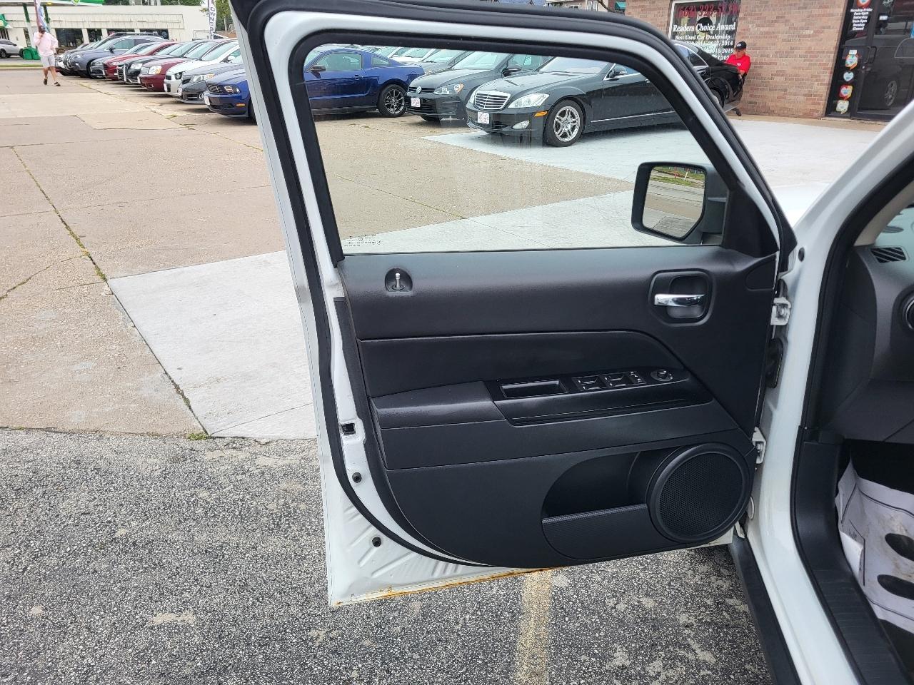 Jeep Patriot Latitude 4WD 2015
