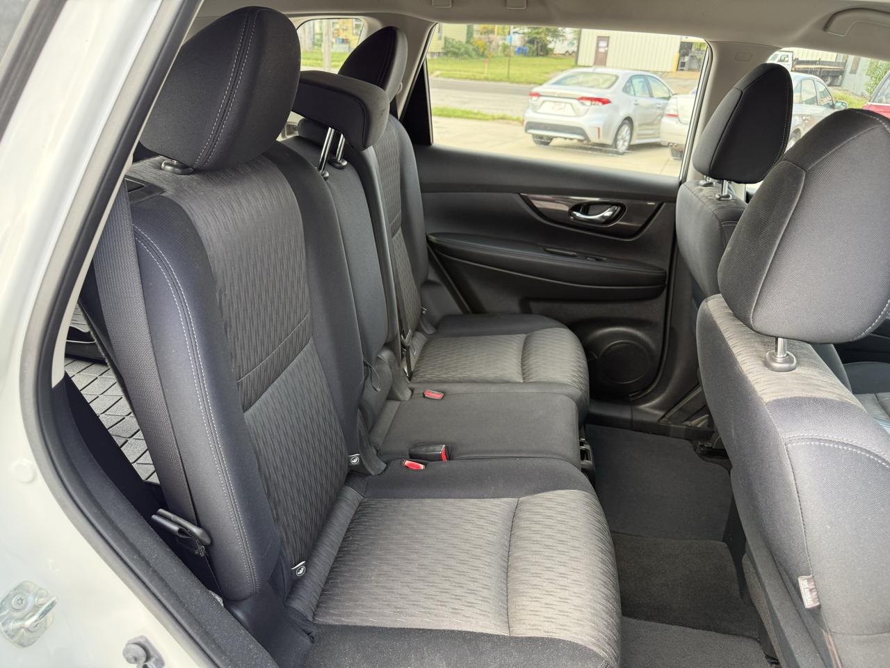 Nissan Rogue SV AWD 2017