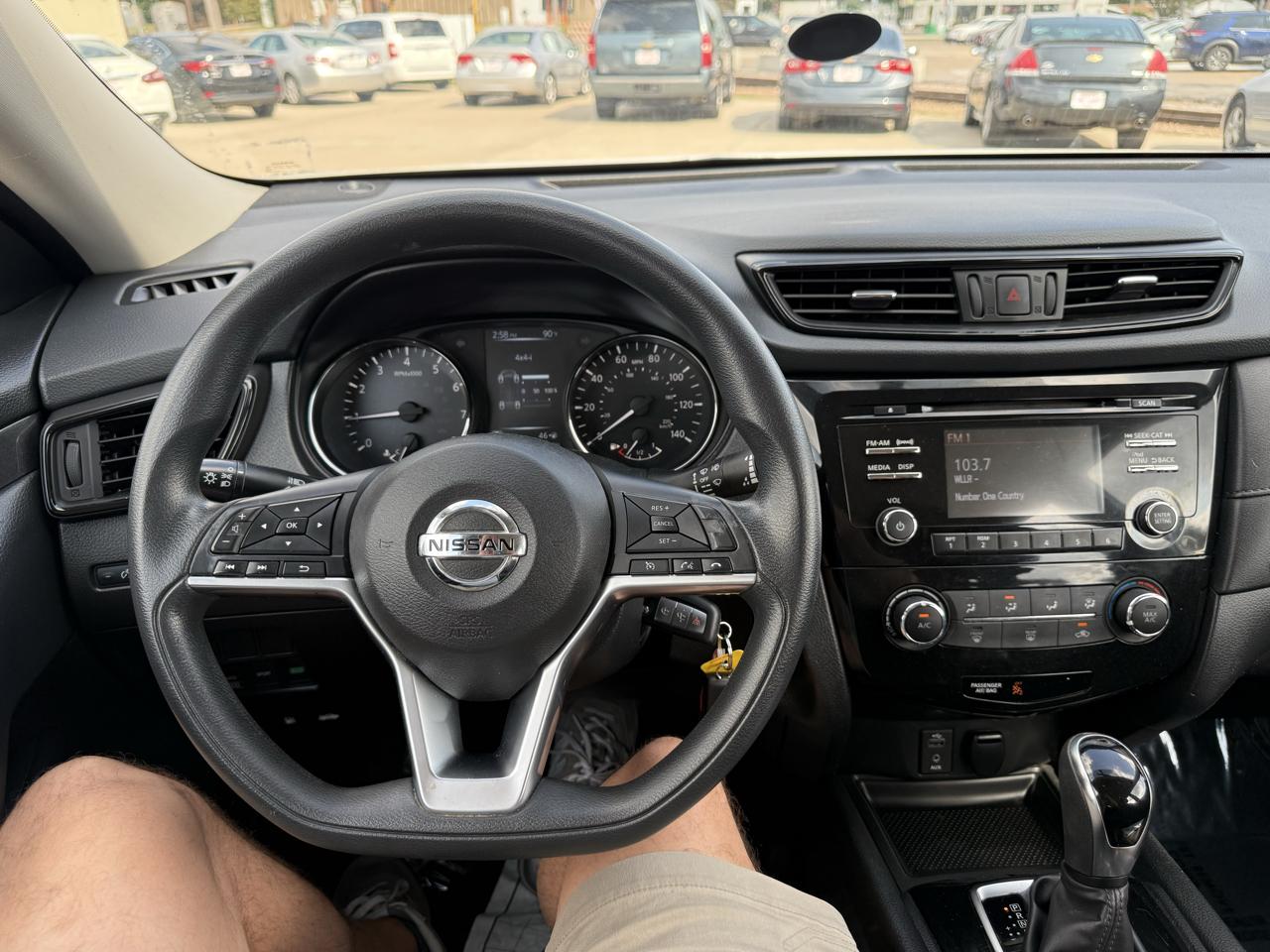 Nissan Rogue SV AWD 2017
