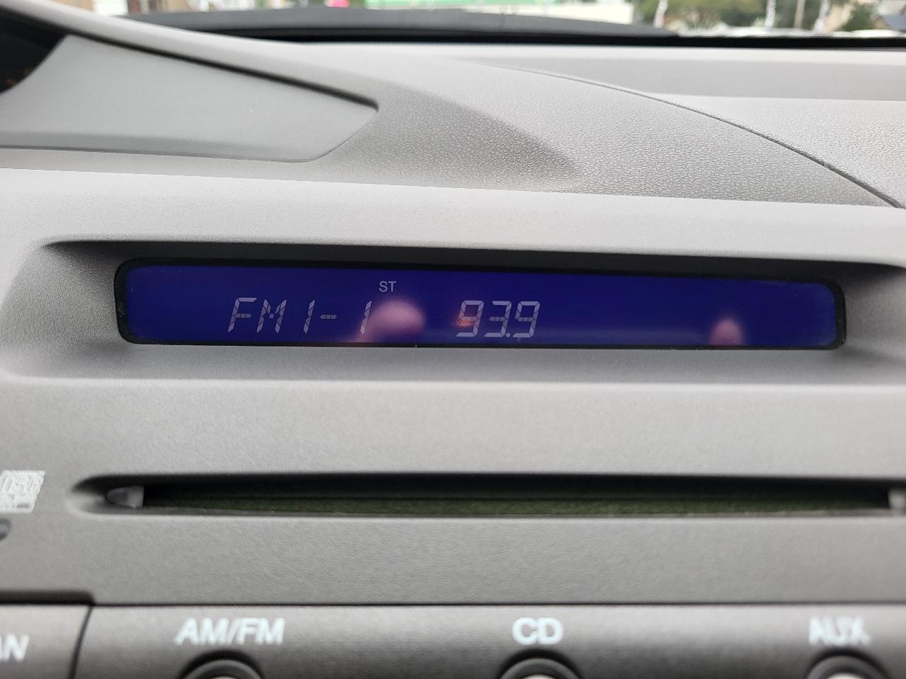 Honda Civic LX Sedan 5-Speed AT 2009
