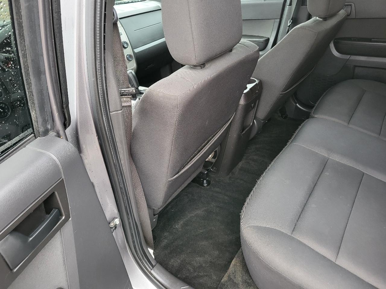 Ford Escape XLT FWD 2012