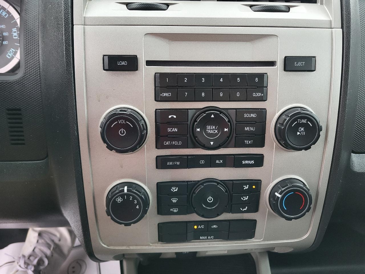 Ford Escape XLT FWD 2012