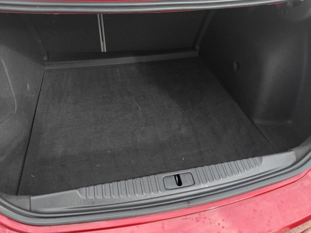 Buick Verano Base 2013