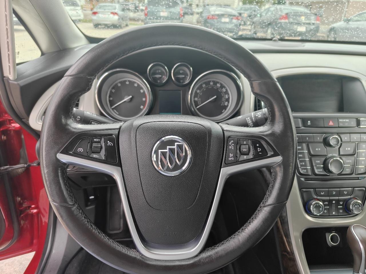 Buick Verano Base 2013
