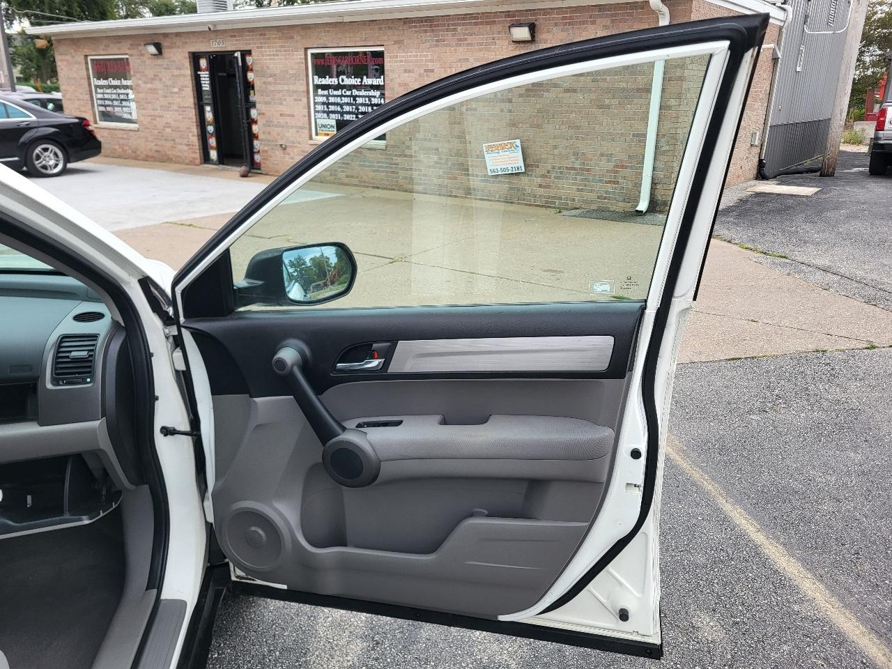 Honda CR-V LX 4WD 5-Speed AT 2010