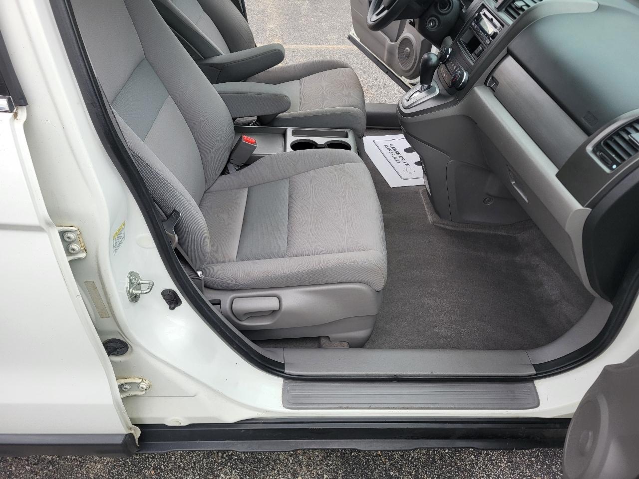 Honda CR-V LX 4WD 5-Speed AT 2010