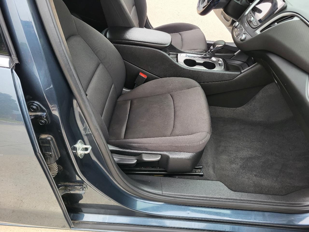 Chevrolet Malibu LS 2021