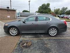 2016 Lincoln MKS 