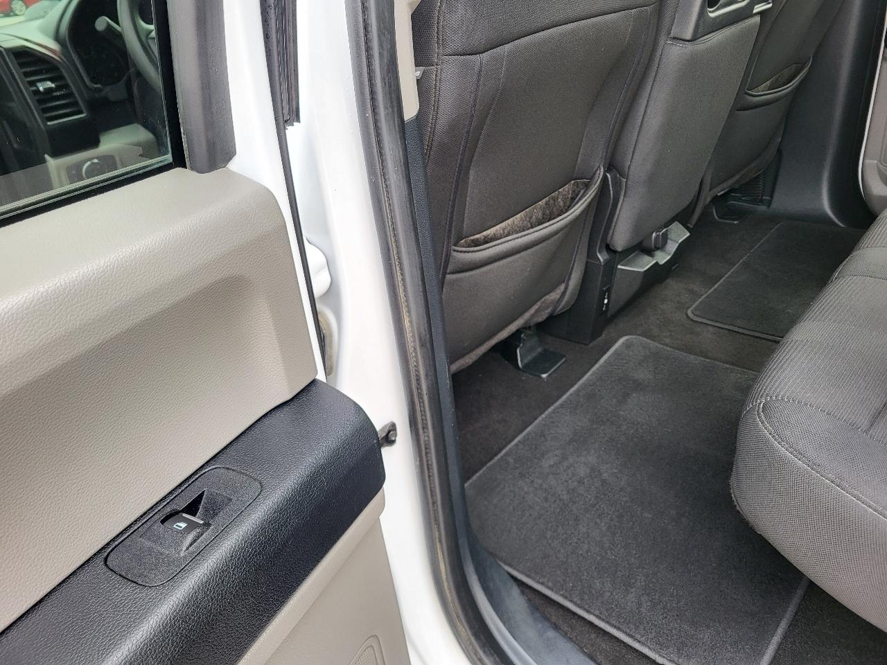 Ford F-150 XL SuperCrew 5.5-ft. Bed 4WD 2019