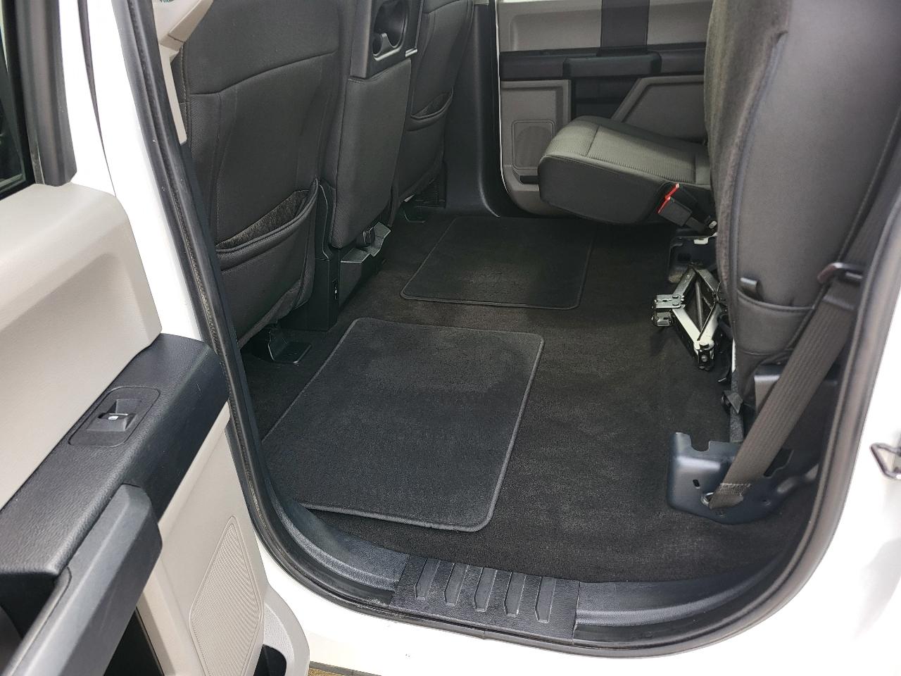 Ford F-150 XL SuperCrew 5.5-ft. Bed 4WD 2019