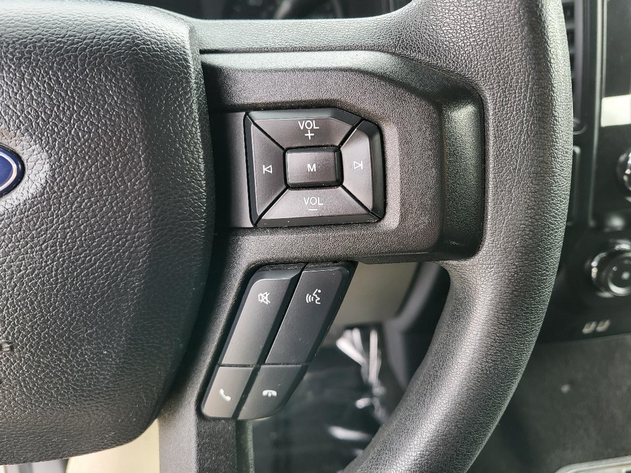Ford F-150 XL SuperCrew 5.5-ft. Bed 4WD 2019
