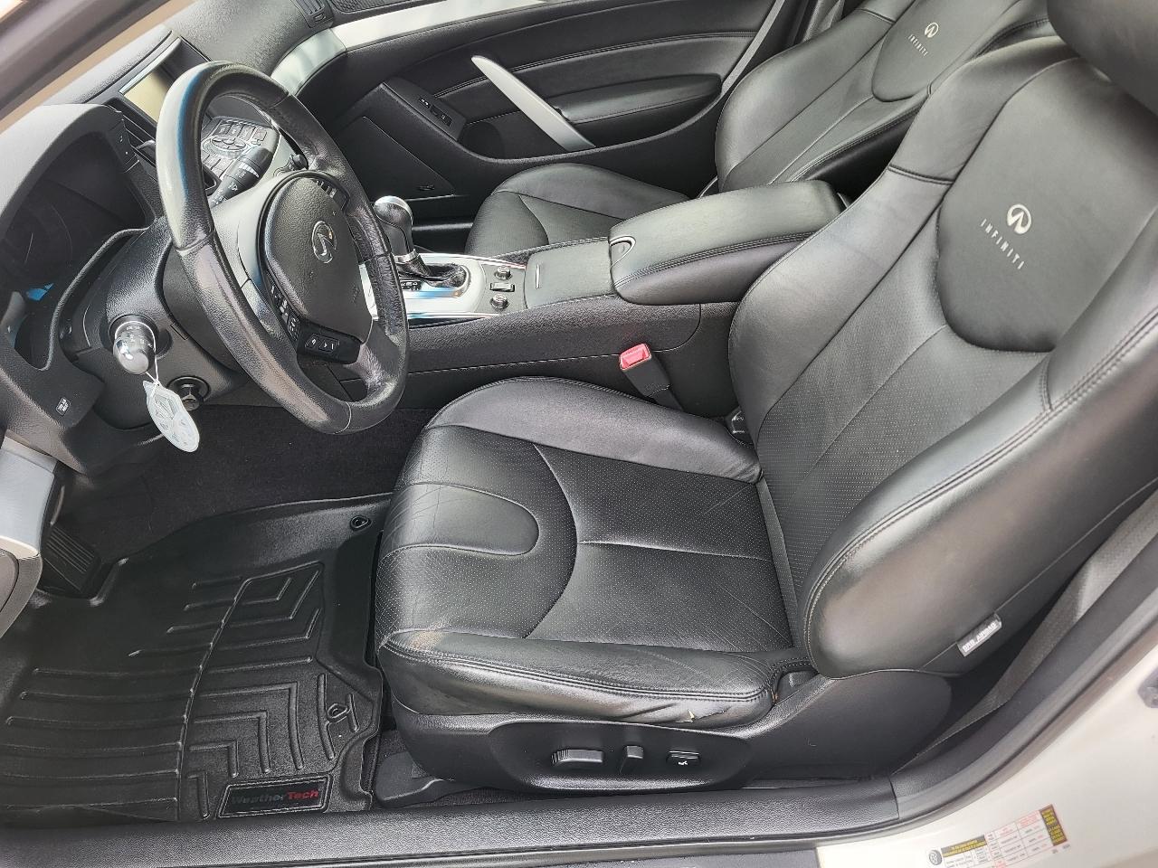 Infiniti Q60 Coupe AWD 2014
