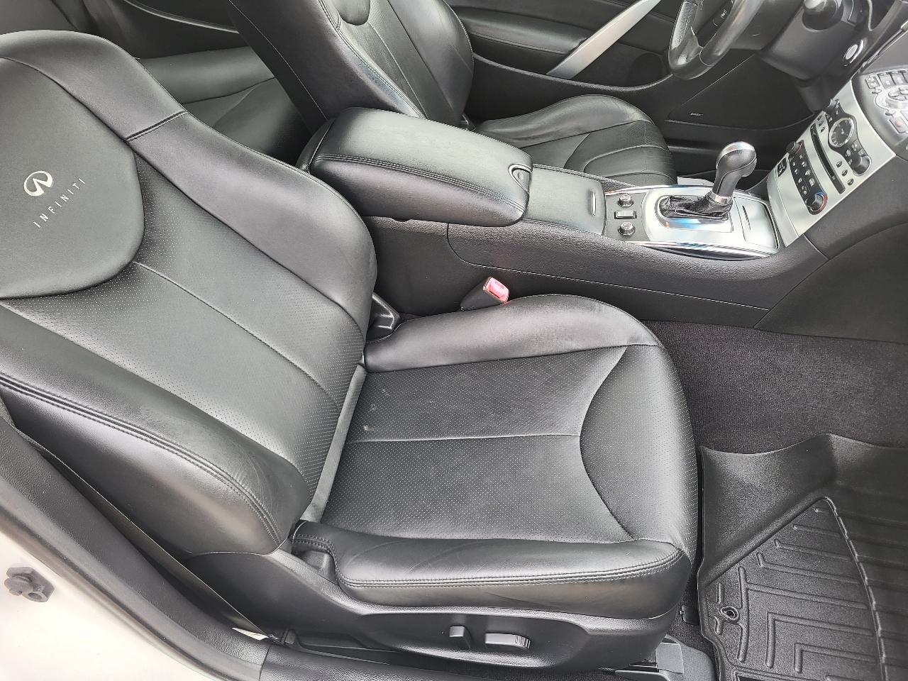 Infiniti Q60 Coupe AWD 2014