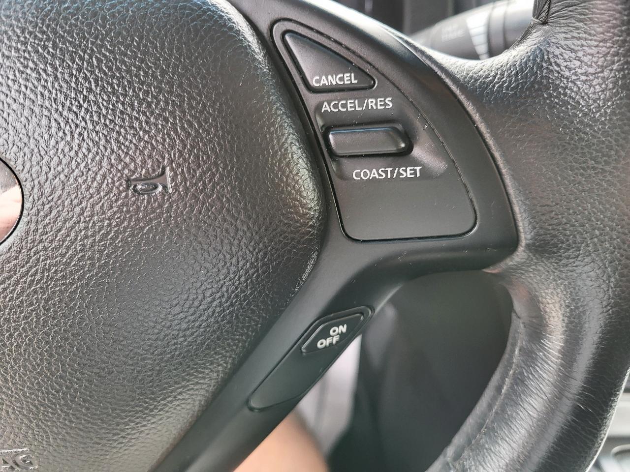 Infiniti Q60 Coupe AWD 2014