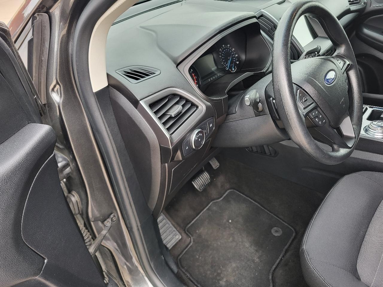 Ford Edge SE AWD 2020