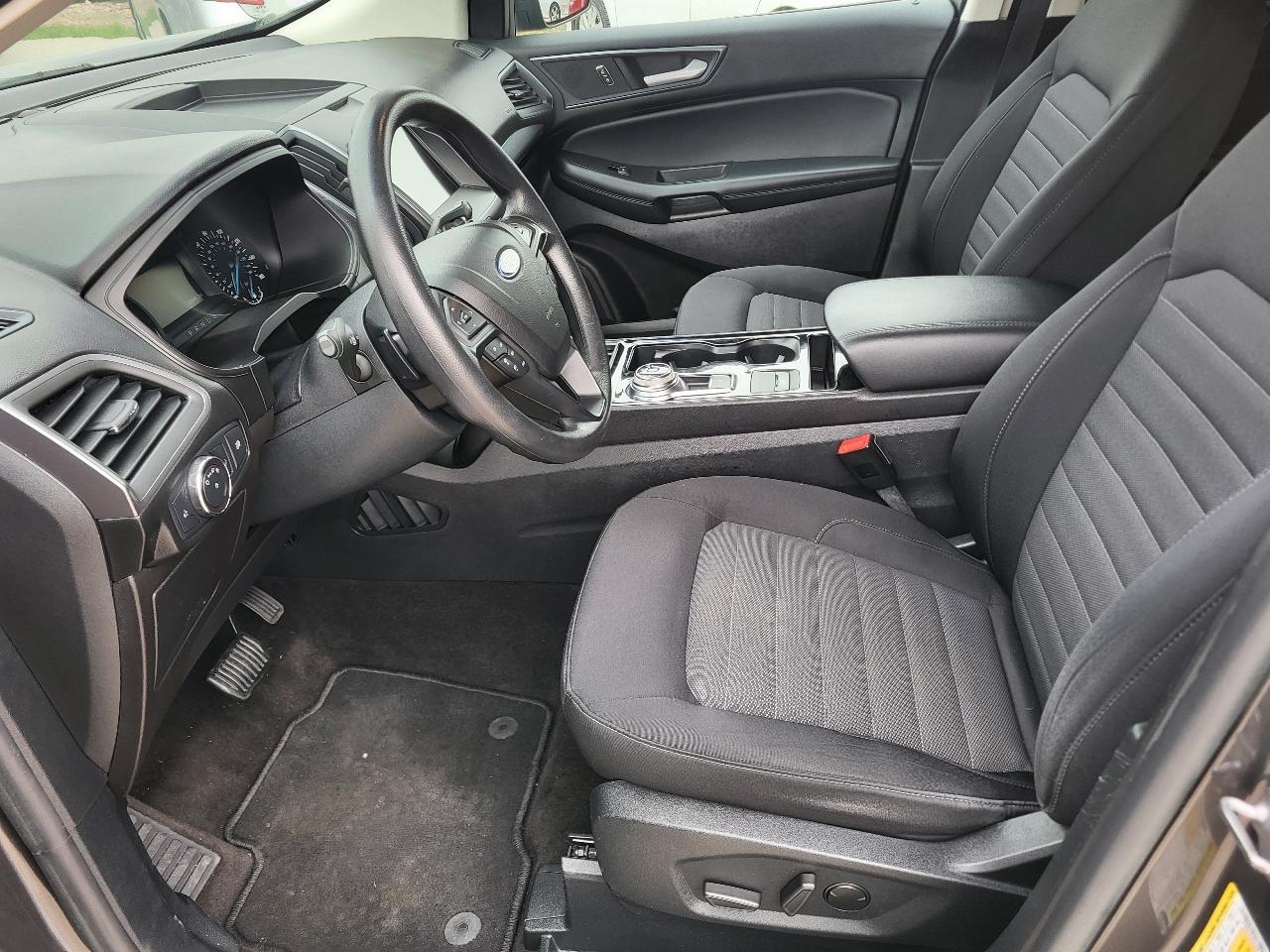 Ford Edge SE AWD 2020