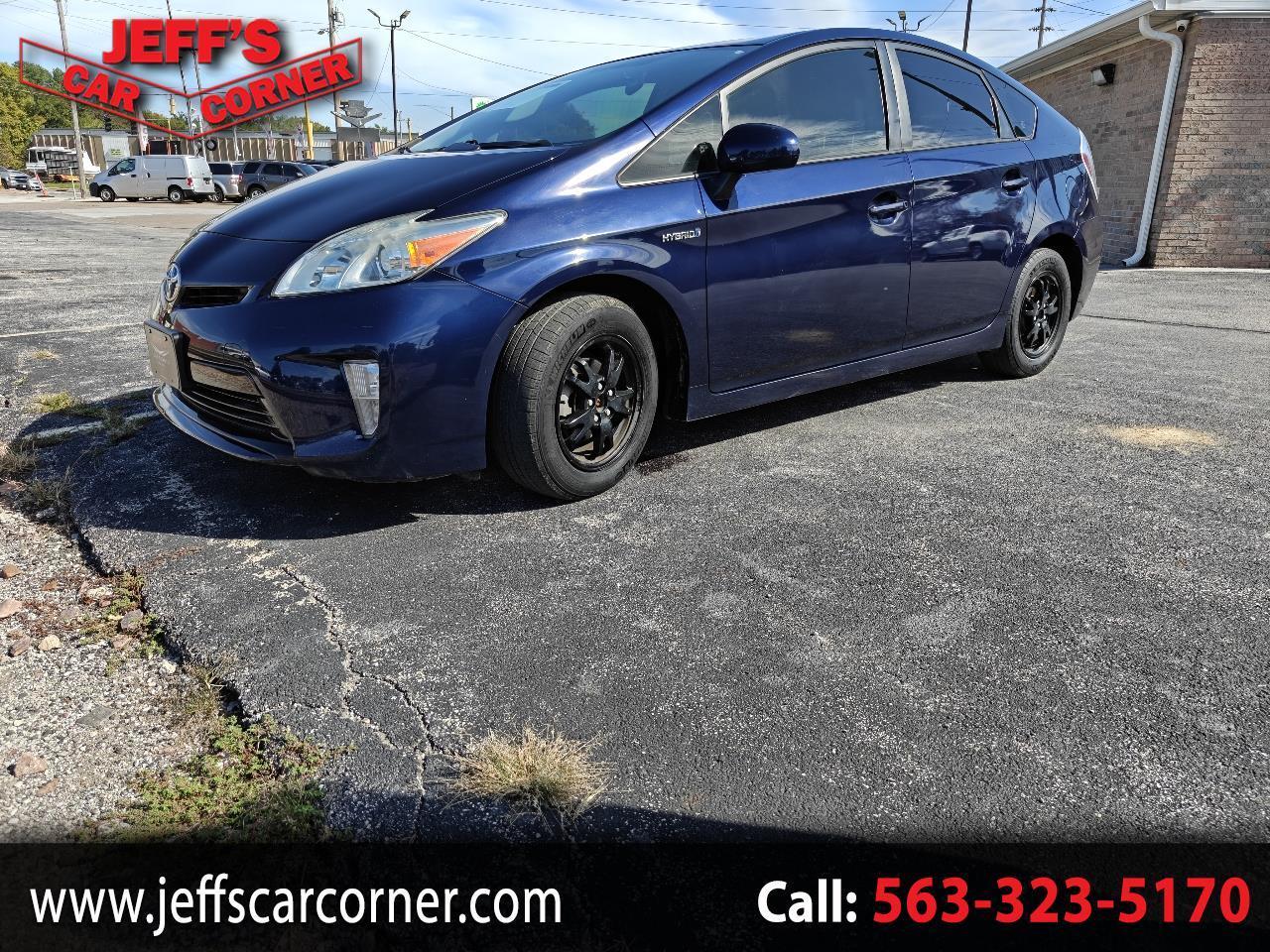 2014 Toyota Prius Three