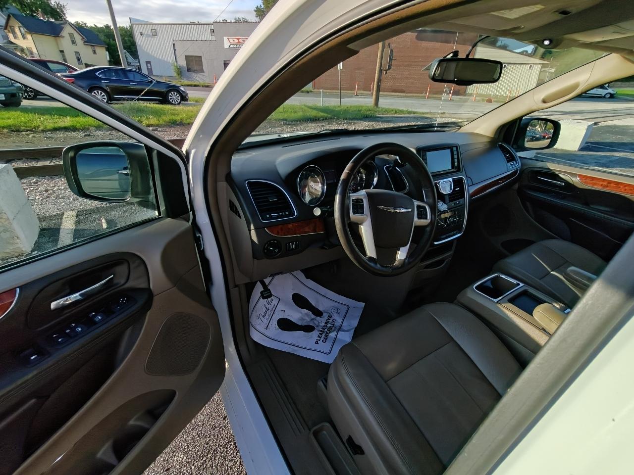 Chrysler Town & Country Touring 2015