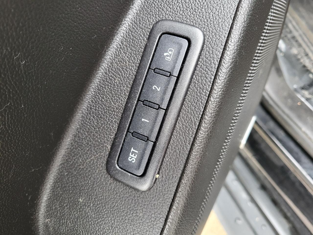 Chevrolet Suburban LT 4WD 2016