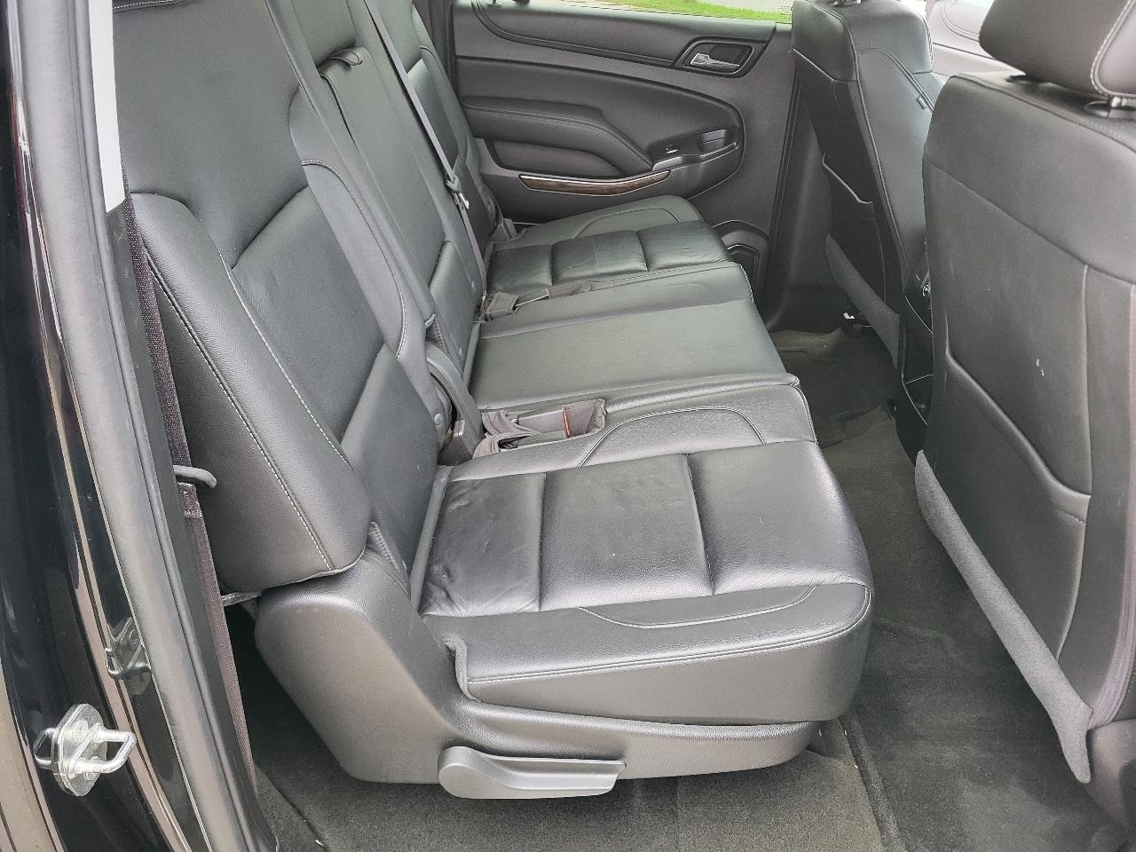 Chevrolet Suburban LT 4WD 2016