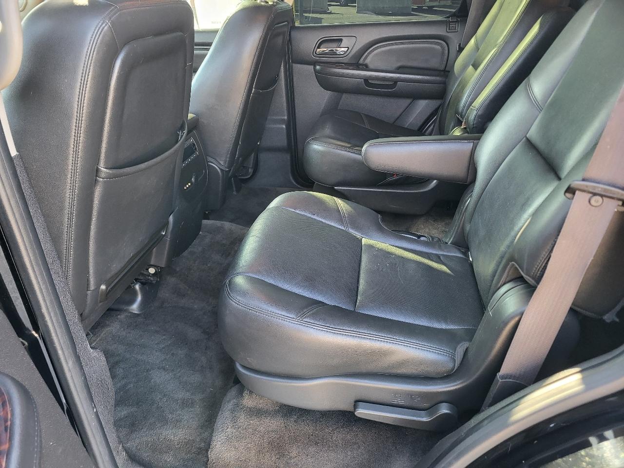 GMC Yukon Denali 2WD 2011