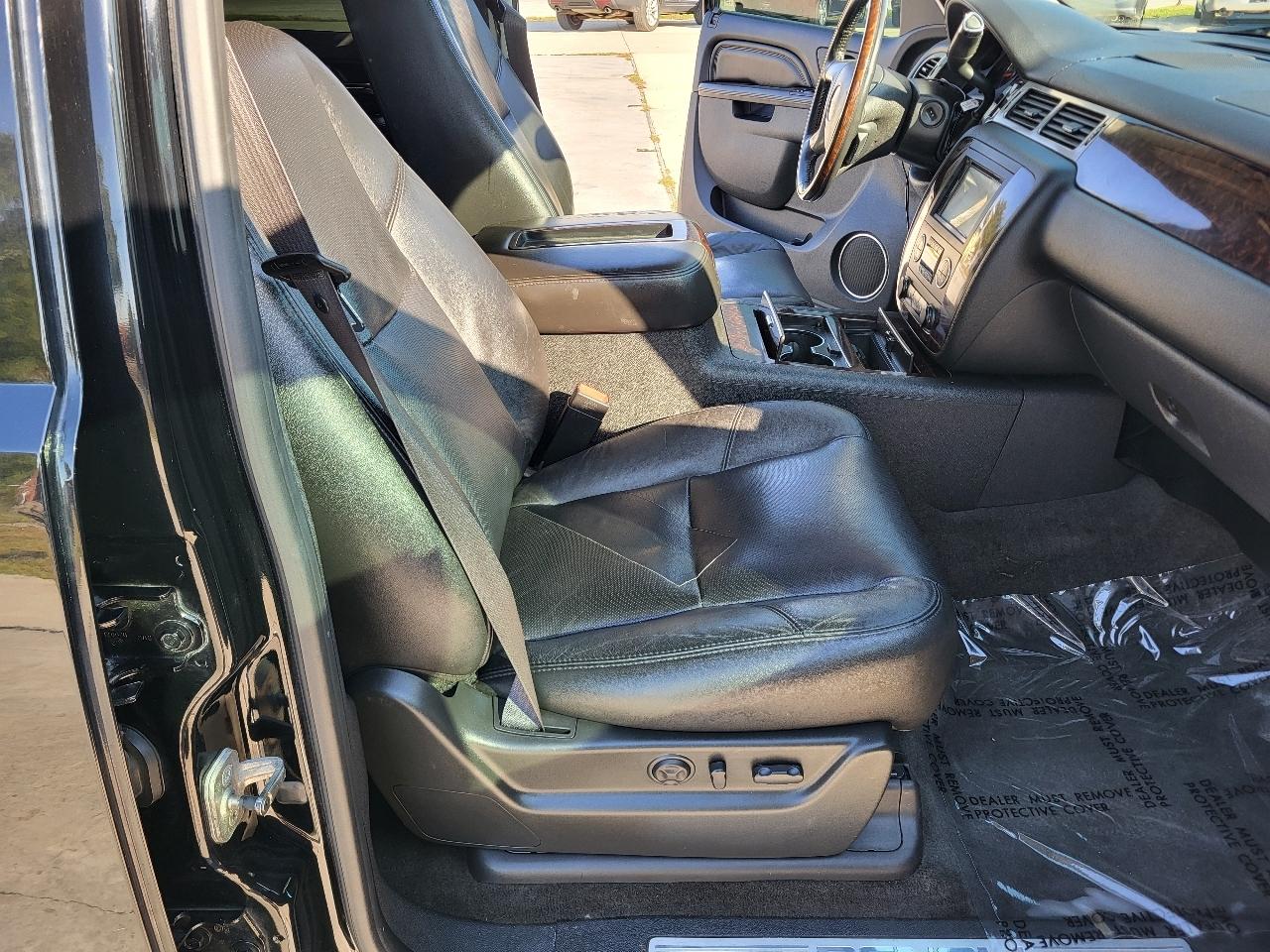 GMC Yukon Denali 2WD 2011