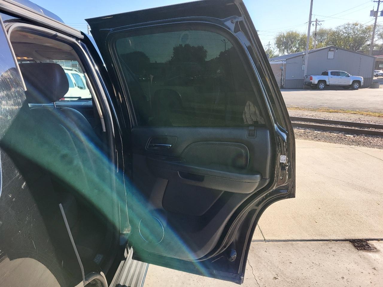 GMC Yukon Denali 2WD 2011
