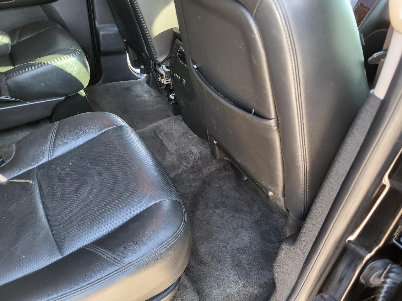 GMC Yukon Denali 2WD 2011