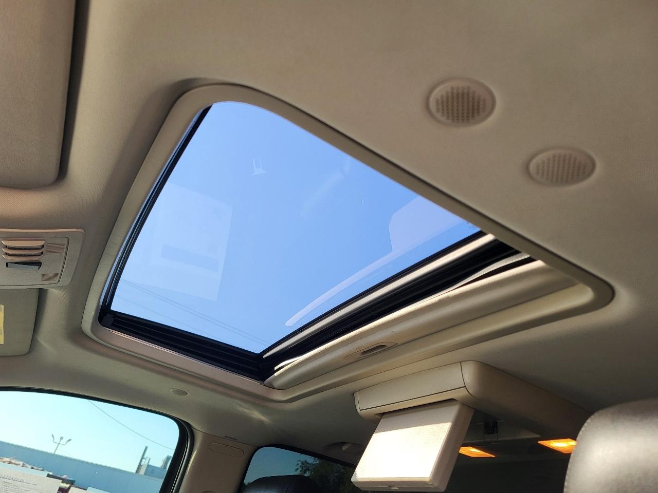 GMC Yukon Denali 2WD 2011