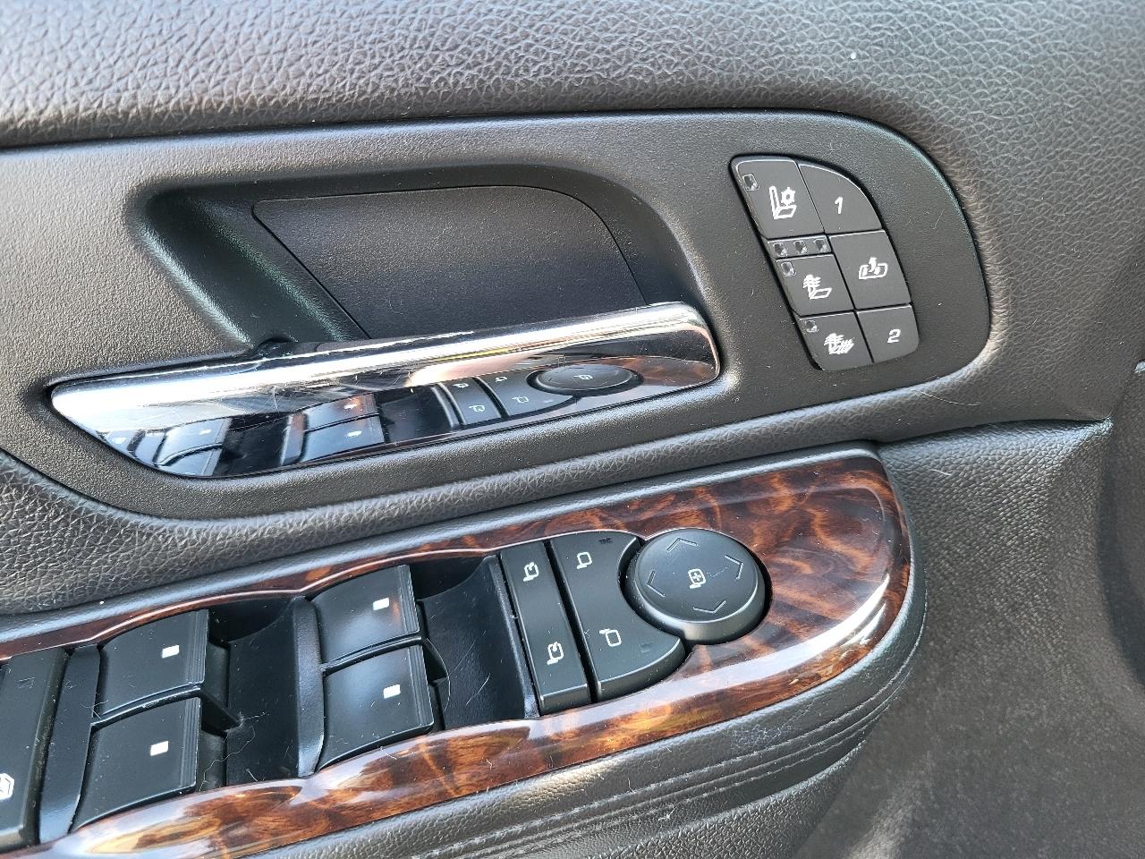 GMC Yukon Denali 2WD 2011