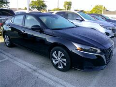 2024 Nissan Altima  2024 Nissan Altima