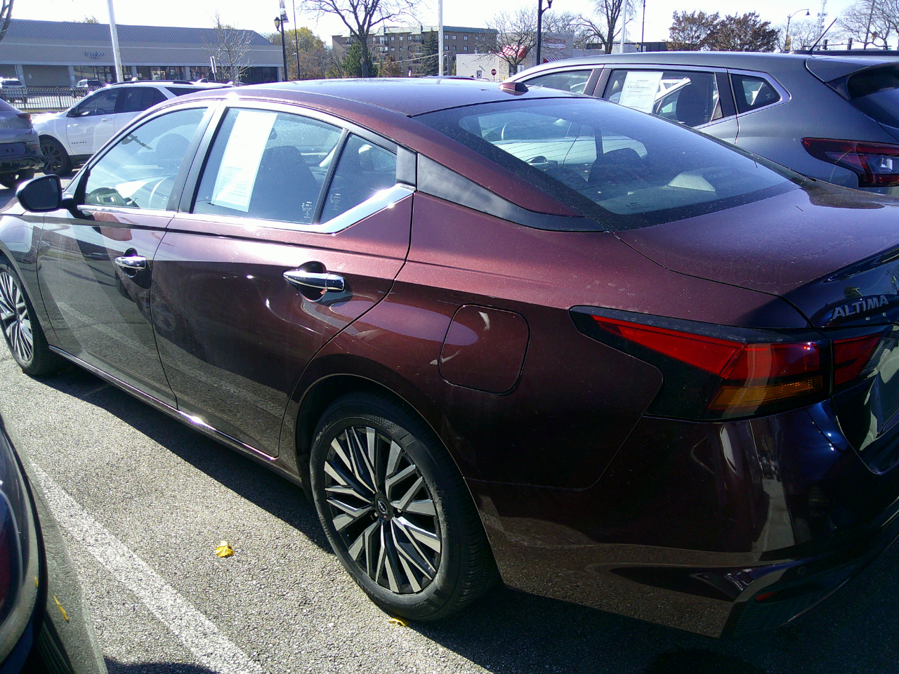 Nissan Altima 2.5 SV Sedan 2024