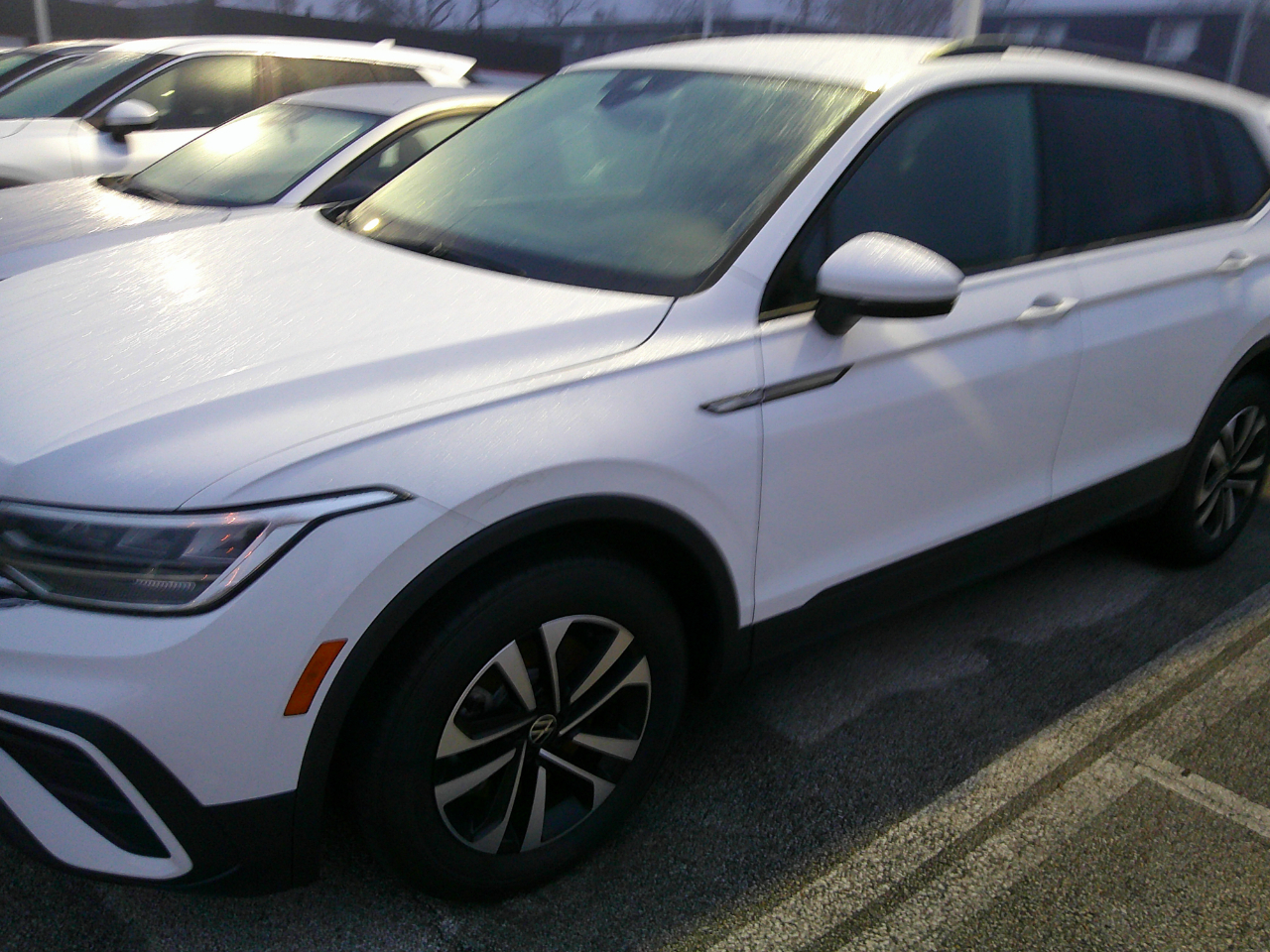 Volkswagen Tiguan 2.0T S FWD 2024