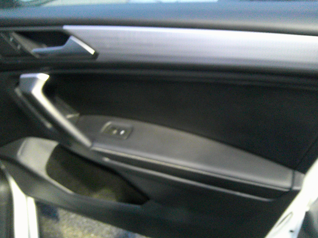 Volkswagen Tiguan 2.0T S FWD 2024