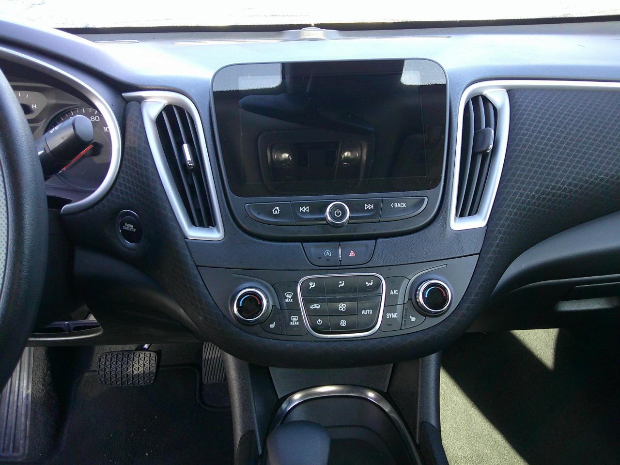 Chevrolet Malibu 4dr Sdn 1LT 2024