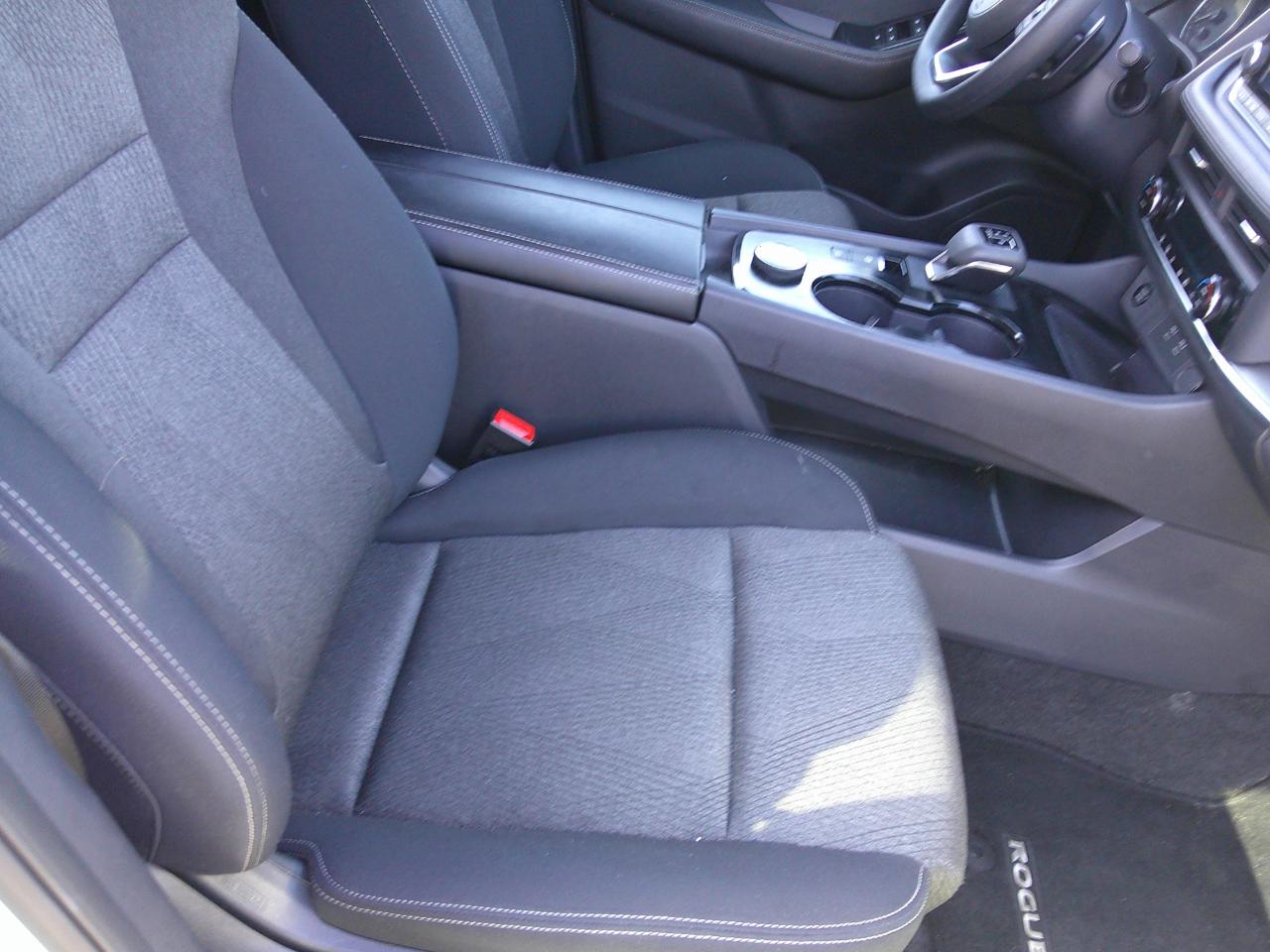 Nissan Rogue AWD SV 2024