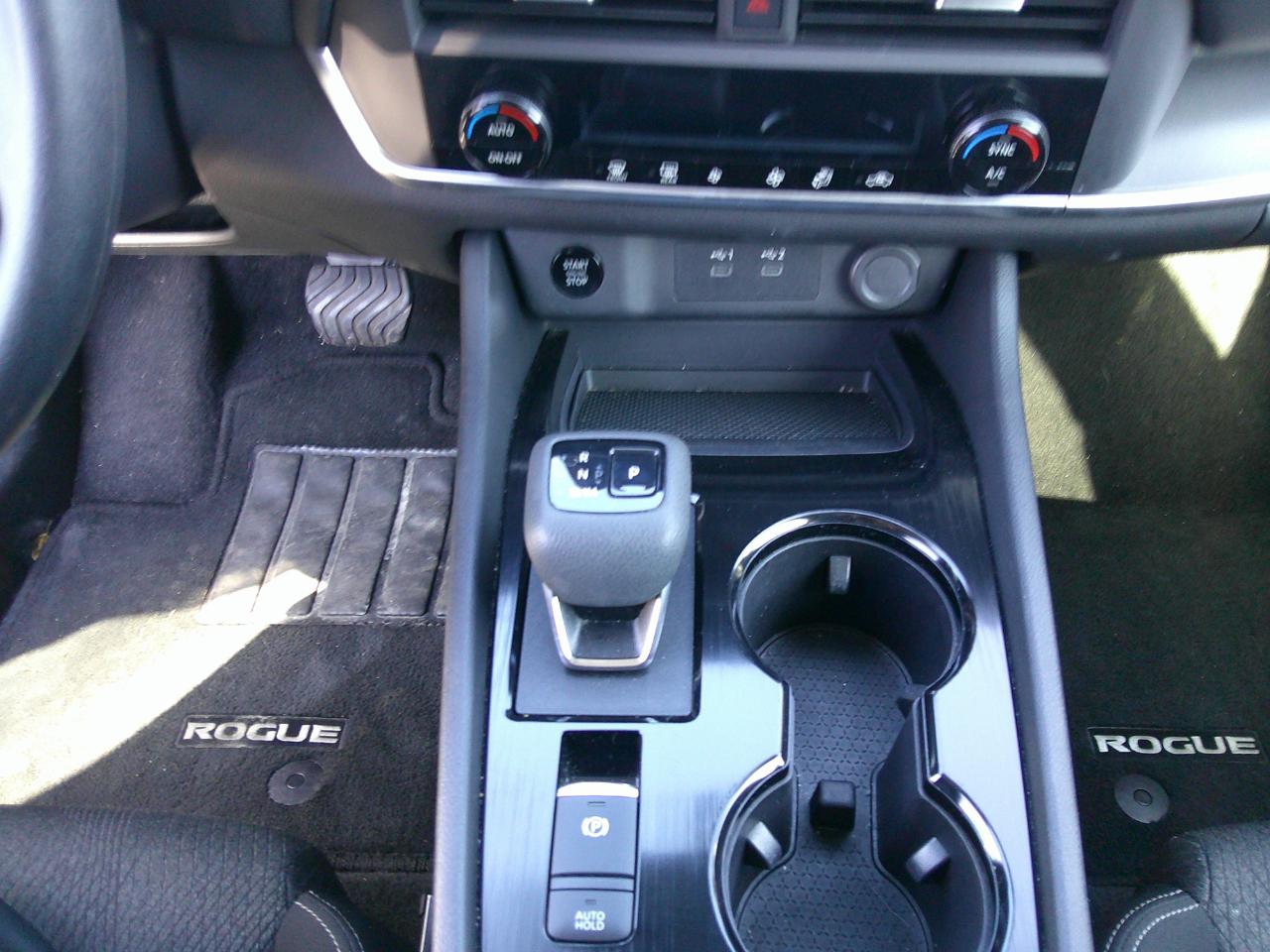 Nissan Rogue AWD SV 2024