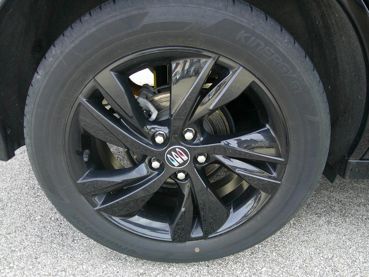 Buick Envision FWD 4dr Essence 2023