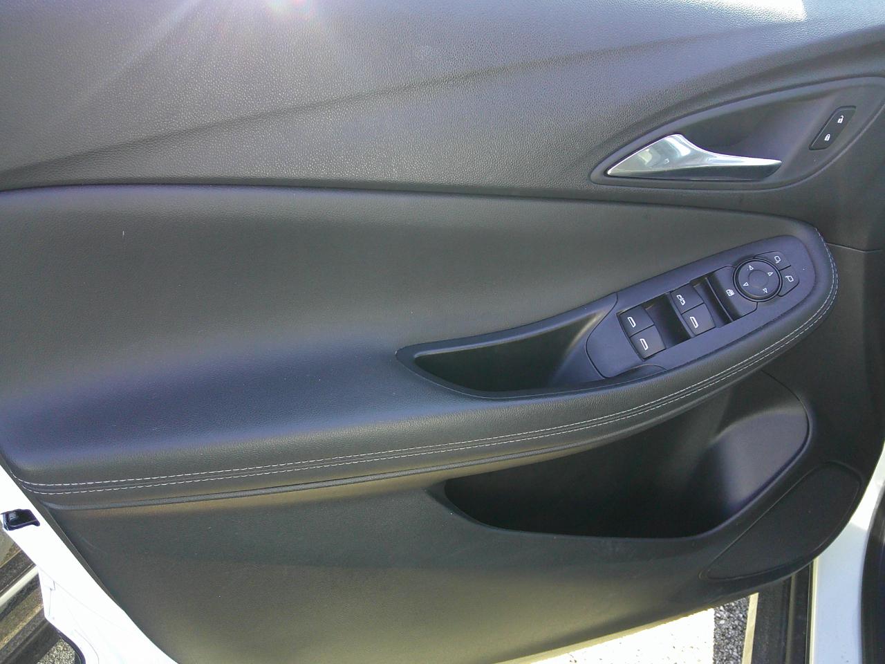 Volkswagen Tiguan 2.0T Wolfsburg Edition FWD 2024