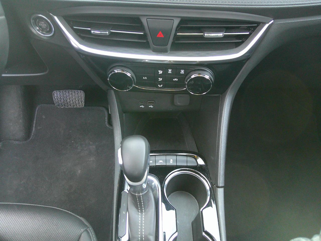 Buick Encore GX AWD 4dr Sport Touring 2024