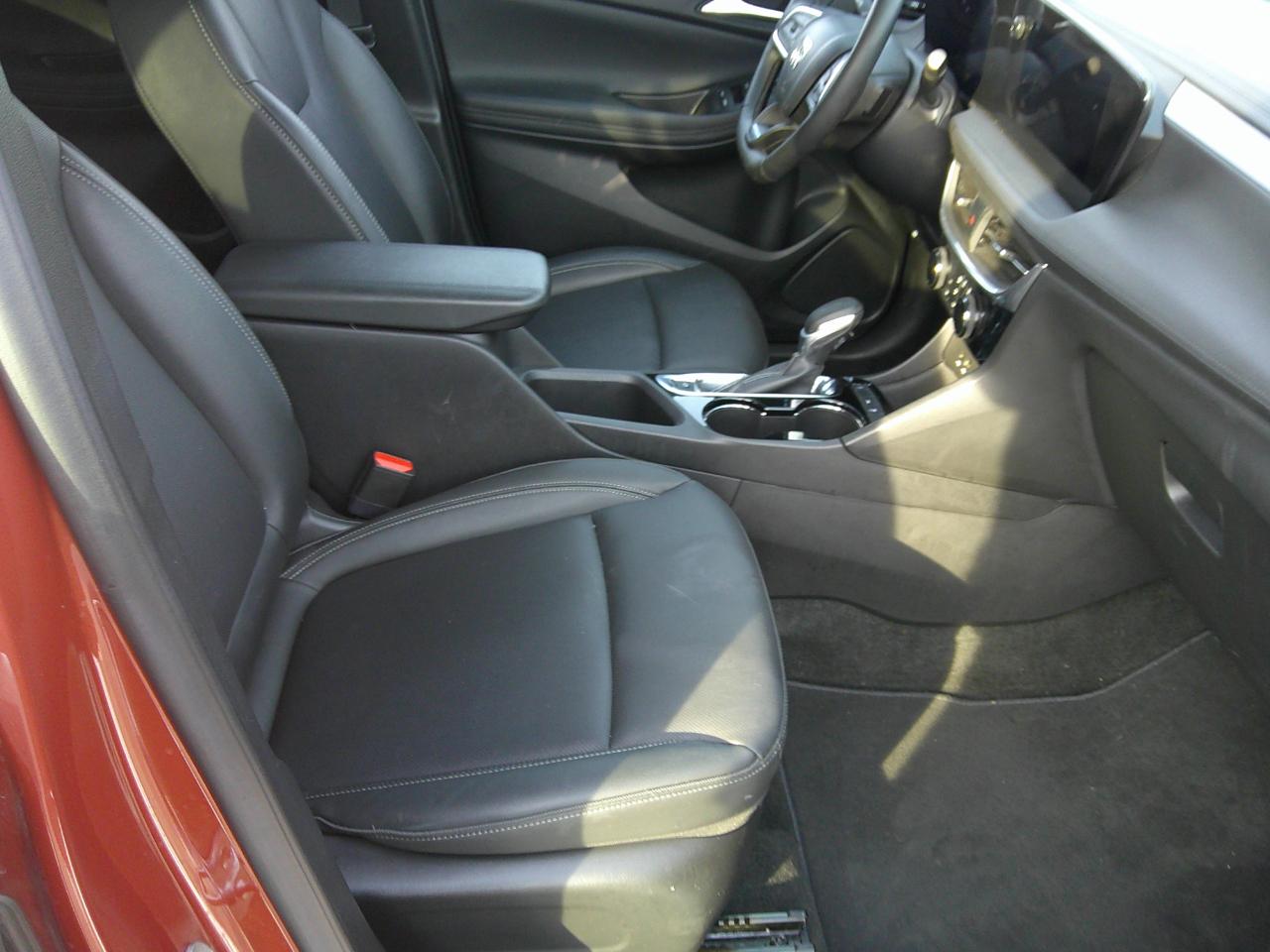 Buick Encore GX AWD 4dr Sport Touring 2024